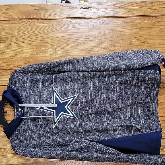 Fanatics Jackets & Coats Dallas Cowboy Xl Hooded Sweatshirt Nfl Poshmark